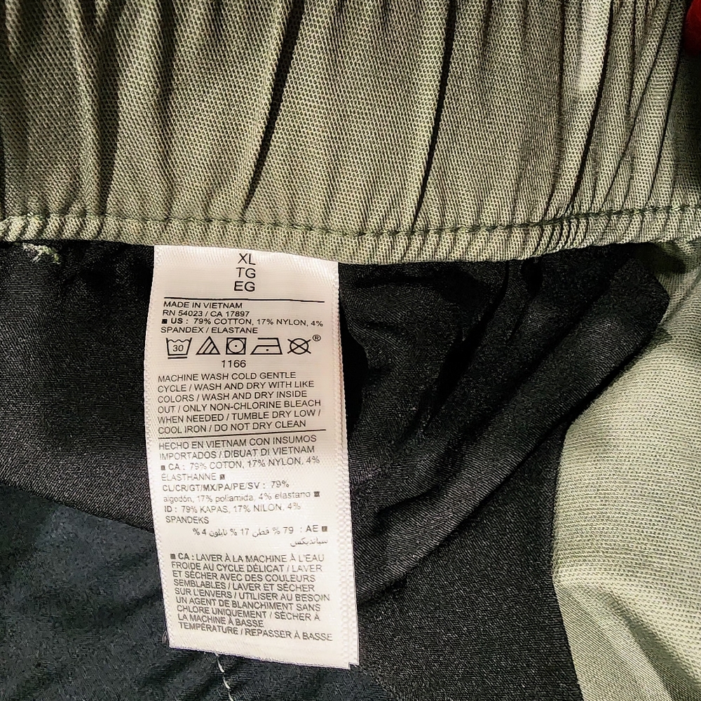 NWT Old Navy Ultimate Tech Pull-On Cargo Pants Men's Size XL(Green) - Picture 10 of 11
